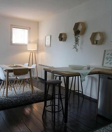 Cosy Apartment In The Heart Of Szkopje Kültér fotó